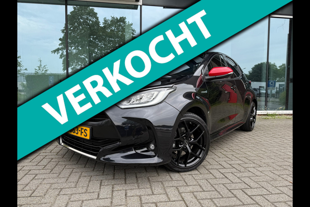 Toyota Yaris 1.5 Hybrid Dynamic - Automaat - Climate - Camera - Apple/Android - Org.NL - stoelverwarming Toyota Yaris 1.5 Hybrid Dynamic - Automaat - Climate - Camera - Apple/Android - Org.NL - stoelverwarming
