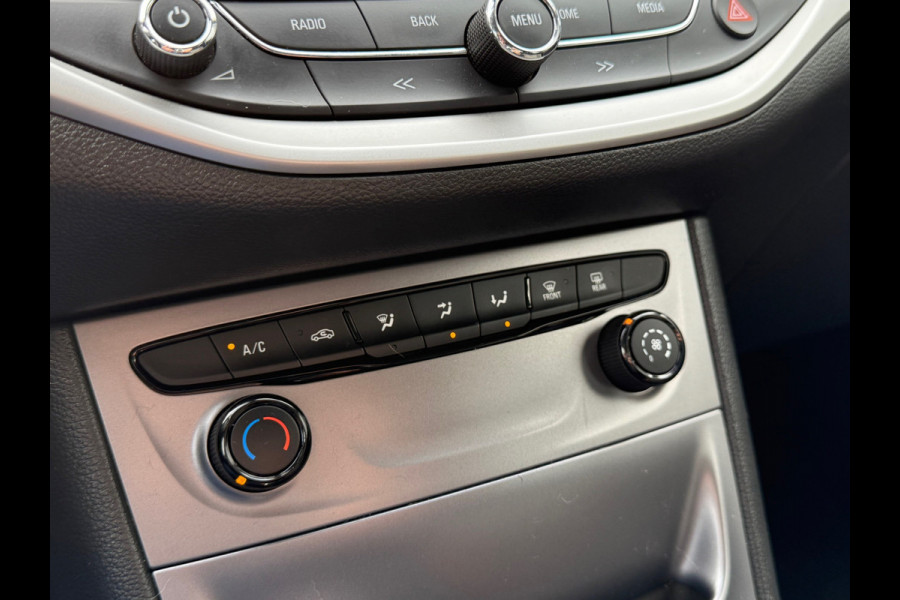 Opel Astra Sports Tourer BWJ 2017 | 1.4 150PK Online Edition | AIRCO | SPORTSTOELEN | NAVI | PDC | CRUISE | CARPLAY