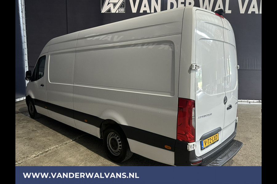 Mercedes-Benz Sprinter 316 CDI 164pk L3H2 Euro6 Airco | 360 graden Camera | Navigatie | Cruisecontrol | Chauffeursstoel Parkeersensoren, Stoelverwarming, Bijrijdersbank