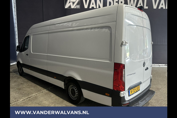 Mercedes-Benz Sprinter 316 CDI 164pk L3H2 Euro6 Airco | 360 graden Camera | Navigatie | Cruisecontrol | Chauffeursstoel Parkeersensoren, Stoelverwarming, Bijrijdersbank