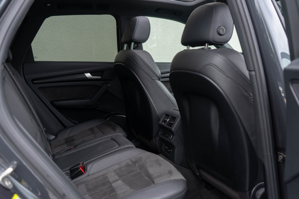 Audi Q5 TFSI e Quattro / MTM/ Virtual Cockpit/ Trekhaak/ Panoramadak/ 220W (300PK)