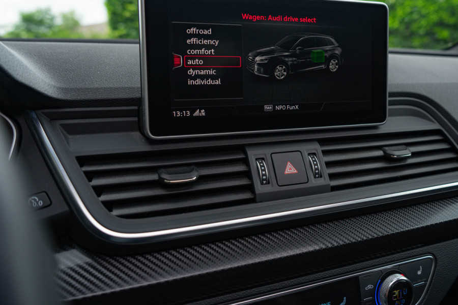Audi Q5 TFSI e Quattro / MTM/ Virtual Cockpit/ Trekhaak/ Panoramadak/ 220W (300PK)