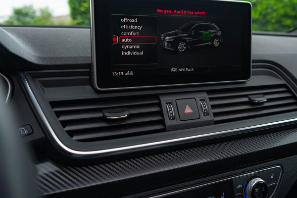 Audi Q5 TFSI e Quattro / MTM/ Virtual Cockpit/ Trekhaak/ Panoramadak/ 220W (300PK)