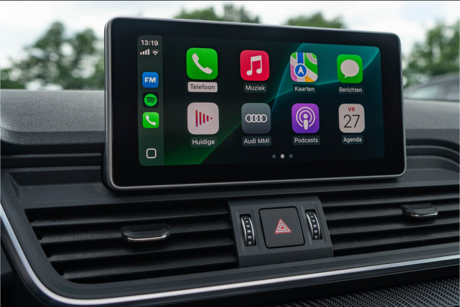 Audi Q5 TFSI e Quattro / MTM/ Virtual Cockpit/ Trekhaak/ Panoramadak/ 220W (300PK)