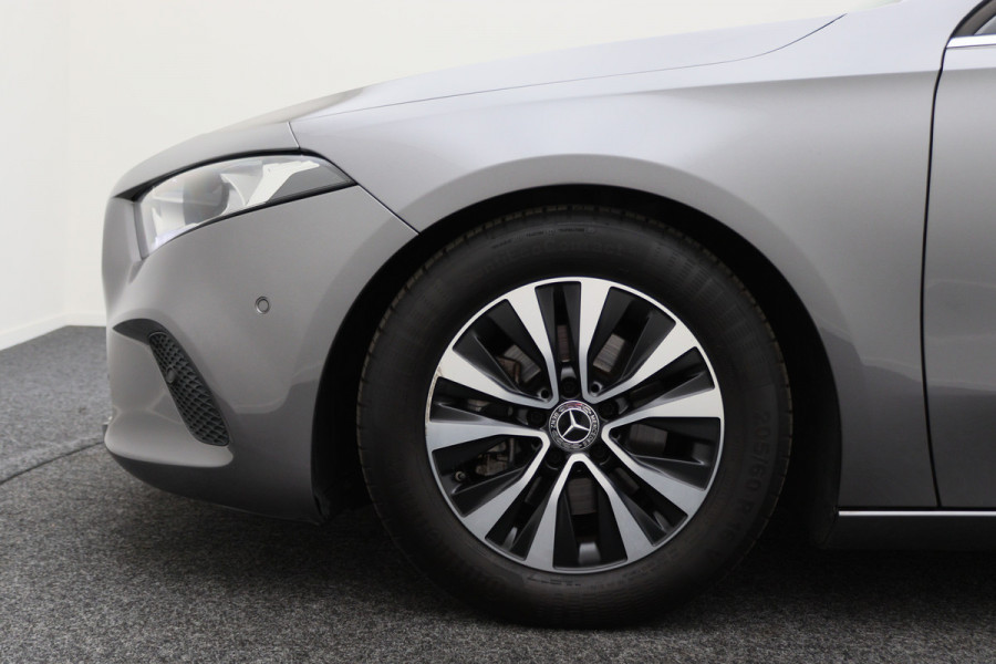 Mercedes-Benz A-Klasse 180 Premium
