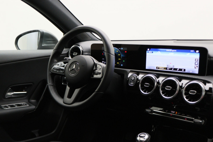 Mercedes-Benz A-Klasse 180 Premium
