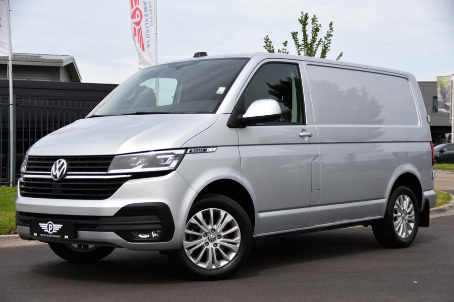 Volkswagen Transporter 2.0 TDI L1H1 30 Bulli Virtual, Adaptieve Cruise, Carplay, LED, 150PK, Multimedia, NAVI, Standkachel, Stoelverwarming,