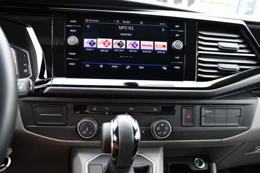 Volkswagen Transporter 2.0 TDI L1H1 30 Bulli Virtual, Adaptieve Cruise, Carplay, LED, 150PK, Multimedia, NAVI, Standkachel, Stoelverwarming,