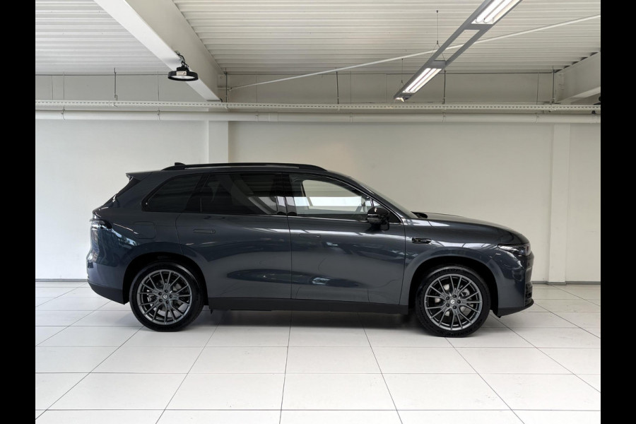 Leapmotor C10 REEV Design 28.4 kWh