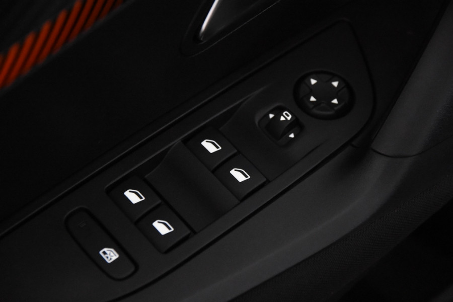 Peugeot 2008 Active *1ste Eigenaar*Navigatie*Carplay*PDC*