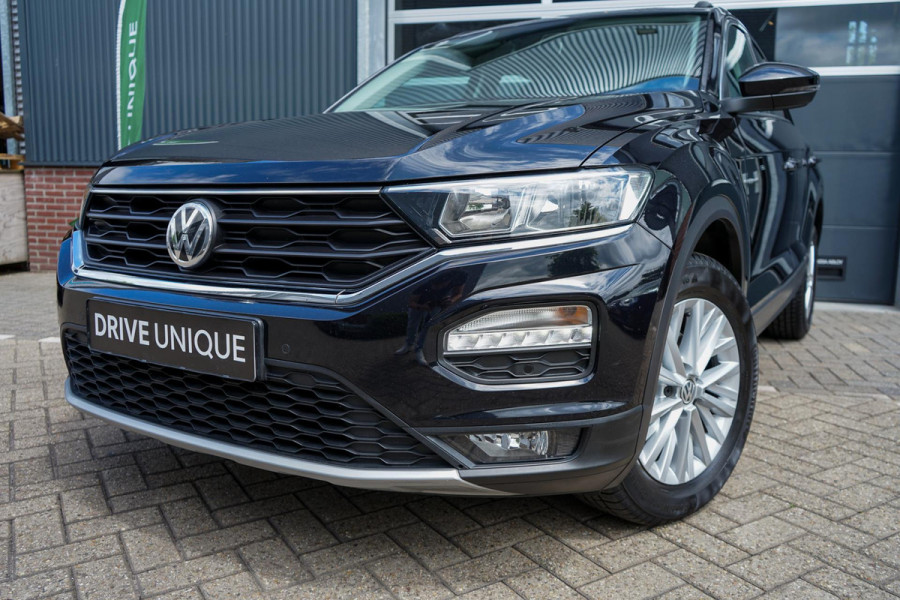 Volkswagen T-Roc 1.5 TSI Style | Carplay | Camera | Adaptive Cruise | Parkeersensoren