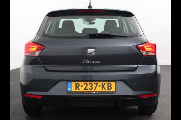 Seat Ibiza 1.0 EcoTSI Style Business Intense Climate Control Cruise control LED Stoelverwarming Parkeersensoren Achteruitrij camera Apple Carplay/ Android Auto