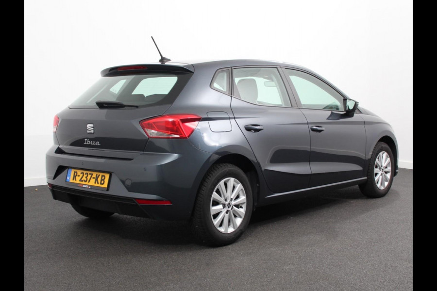 Seat Ibiza 1.0 EcoTSI Style Business Intense Climate Control Cruise control LED Stoelverwarming Parkeersensoren Achteruitrij camera Apple Carplay/ Android Auto