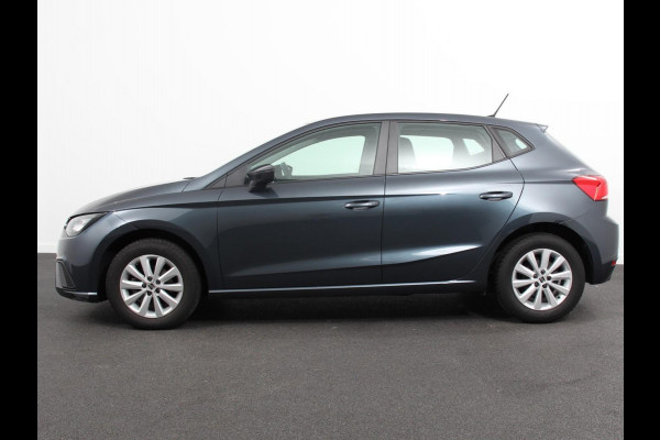 Seat Ibiza 1.0 EcoTSI Style Business Intense Climate Control Cruise control LED Stoelverwarming Parkeersensoren Achteruitrij camera Apple Carplay/ Android Auto