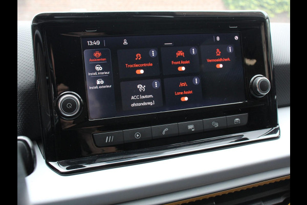 Seat Ibiza 1.0 EcoTSI Style Business Intense Climate Control Cruise control LED Stoelverwarming Parkeersensoren Achteruitrij camera Apple Carplay/ Android Auto