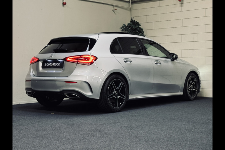 Mercedes-Benz A-Klasse 200 AMG Night | Panorama | Multibeam | Sfeer