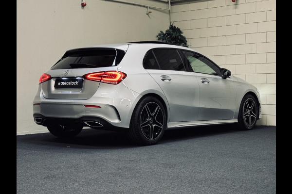 Mercedes-Benz A-Klasse 200 AMG Night | Panorama | Multibeam | Sfeer