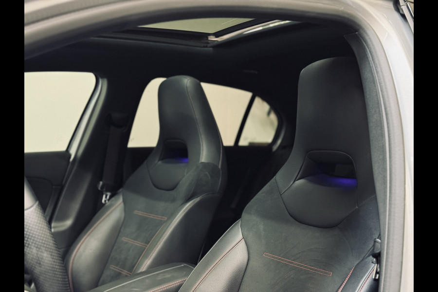 Mercedes-Benz A-Klasse 200 AMG Night | Panorama | Multibeam | Sfeer