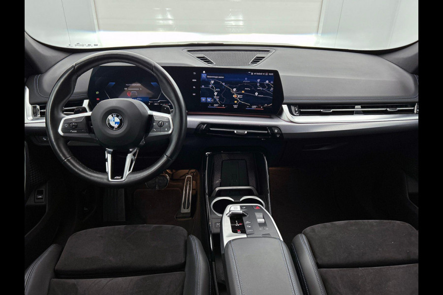 BMW X1 sDrive18i M-SPORT CAMERA CARPLAY EL-ACHTERKLEP