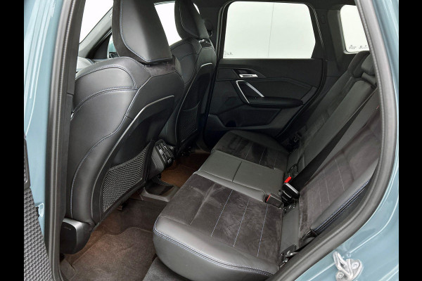 BMW X1 sDrive18i M-SPORT CAMERA CARPLAY EL-ACHTERKLEP