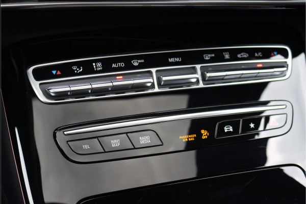 Mercedes-Benz EQC 400 4-MATIC AMG Line 80 kWh | ex BTW €39.000,- | Schuifdak | Distronic+ | Memory | Verwarmd Stuurwiel | Surround Camera | Leder | Keyless Go | Augmented Reality | Voorklimatisering |