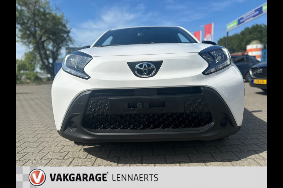 Toyota Aygo X 1.0 VVT-i MT Play CAMERA/CARPLAY (BOVAG/RIJKLAARPRIJS)