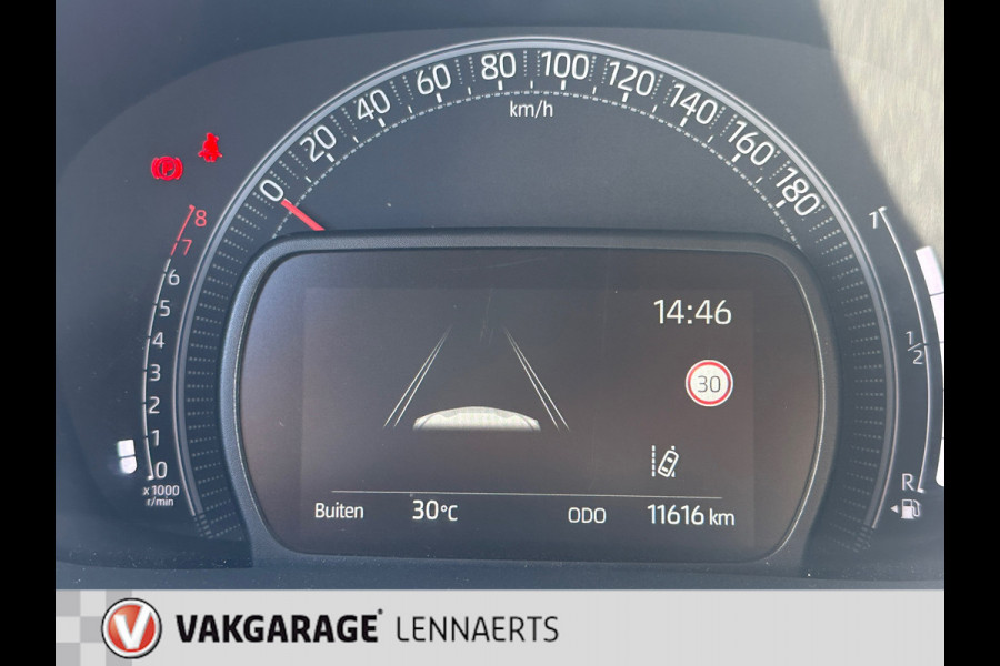 Toyota Aygo X 1.0 VVT-i MT Play CAMERA/CARPLAY (BOVAG/RIJKLAARPRIJS)