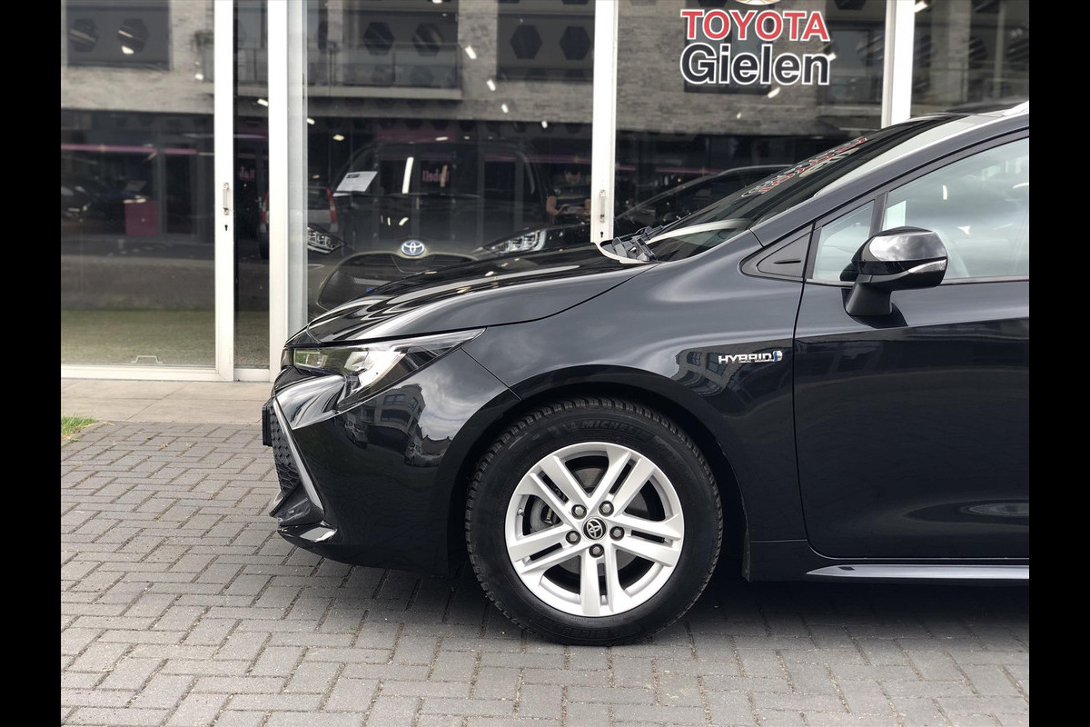 Toyota Corolla Touring Sports 1.8 Hybrid Active | Apple CarPlay/Android Auto, LED, Lichtmetalen velgen, Parkeercamera
