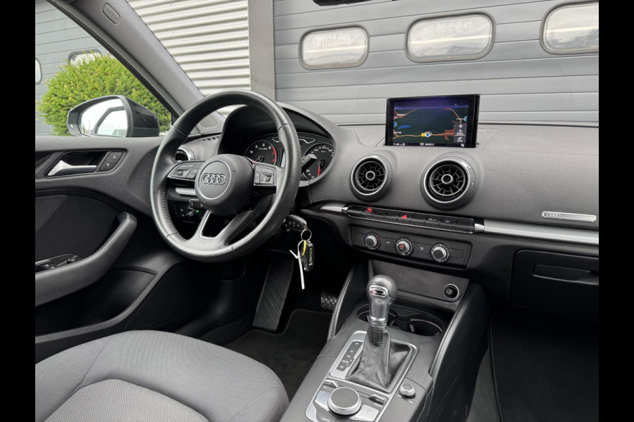 Audi A3 Sportback 30 TFSI Pro Line | Navigatie | Airco | Lichtmetalen Velgen | Cruise Control |