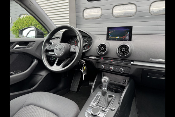 Audi A3 Sportback 30 TFSI Pro Line | Navigatie | Airco | Lichtmetalen Velgen | Cruise Control |