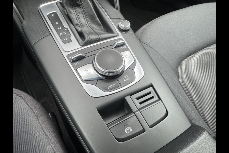 Audi A3 Sportback 30 TFSI Pro Line | Navigatie | Airco | Lichtmetalen Velgen | Cruise Control |