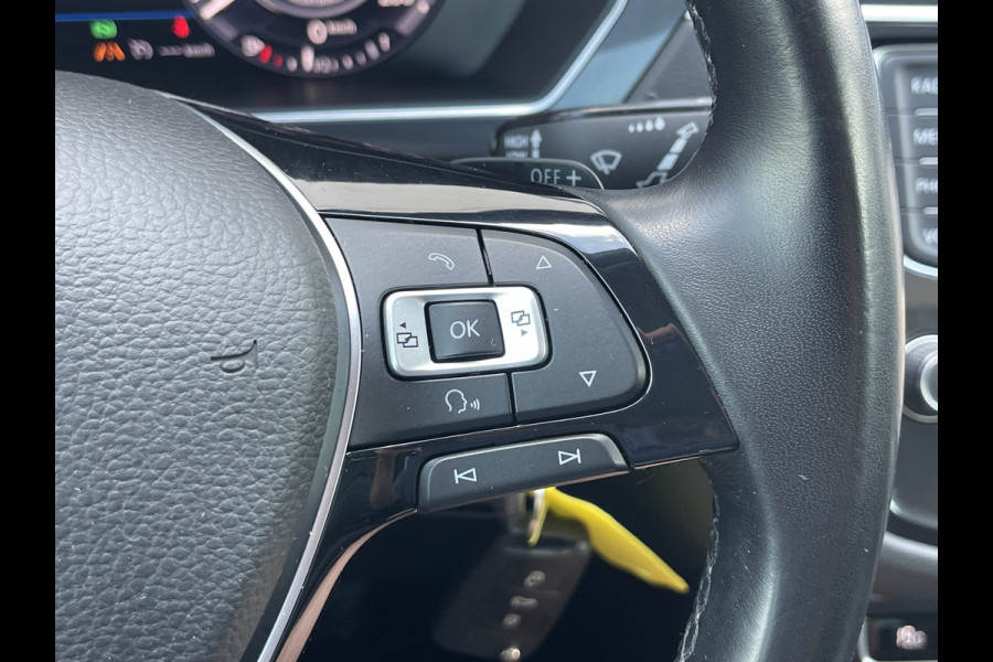 Volkswagen Tiguan 1.4 TSI ACT R-Line | Pano | Trekhaak | Leder | LED | DAB+ | CarPlay | 20 inch
