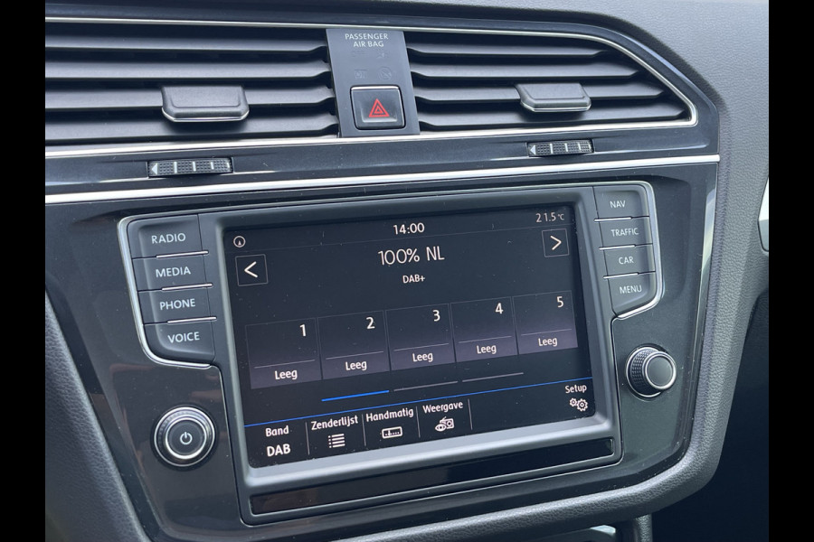 Volkswagen Tiguan 1.4 TSI ACT R-Line | Pano | Trekhaak | Leder | LED | DAB+ | CarPlay | 20 inch