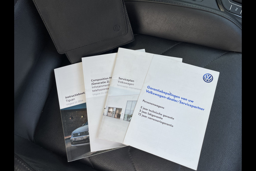 Volkswagen Tiguan 1.4 TSI ACT R-Line | Pano | Trekhaak | Leder | LED | DAB+ | CarPlay | 20 inch
