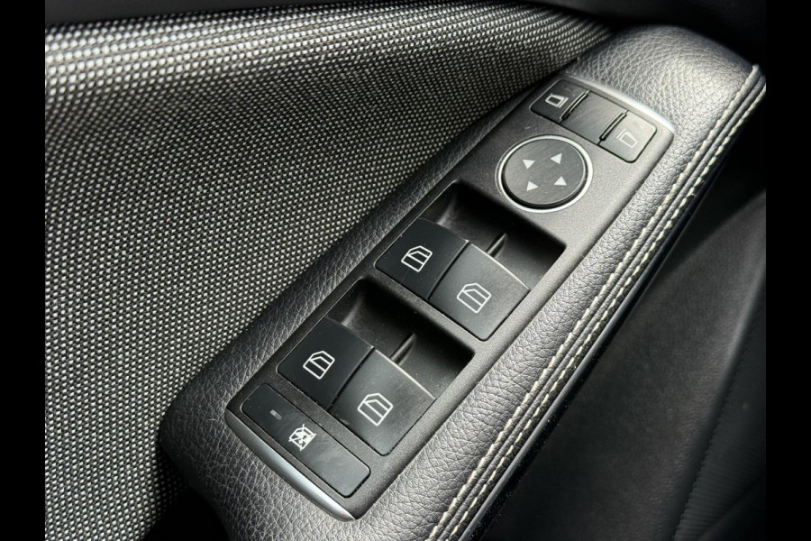 Mercedes-Benz A-Klasse 180 Business Solution 2e Eigenaar,Navi,Clima,Camera,Cruise,Sportstoel,N.A.P,123pk,APK tot 07-2026