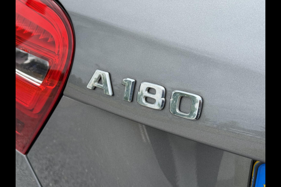 Mercedes-Benz A-Klasse 180 Business Solution 2e Eigenaar,Navi,Clima,Camera,Cruise,Sportstoel,N.A.P,123pk,APK tot 07-2026