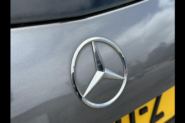 Mercedes-Benz A-Klasse 180 Business Solution 2e Eigenaar,Navi,Clima,Camera,Cruise,Sportstoel,N.A.P,123pk,APK tot 07-2026