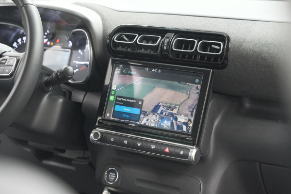 Citroën C3 Aircross PureTech 130 EAT6 Shine | Camera | Navigatie | Parkeersensoren | Apple Carplay