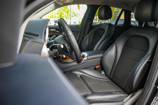 Mercedes-Benz GLC 220 d 4MATIC Premium Plus Led Sport stoelen Navi