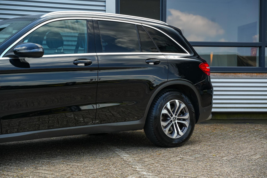 Mercedes-Benz GLC 220 d 4MATIC Premium Plus Led Sport stoelen Navi