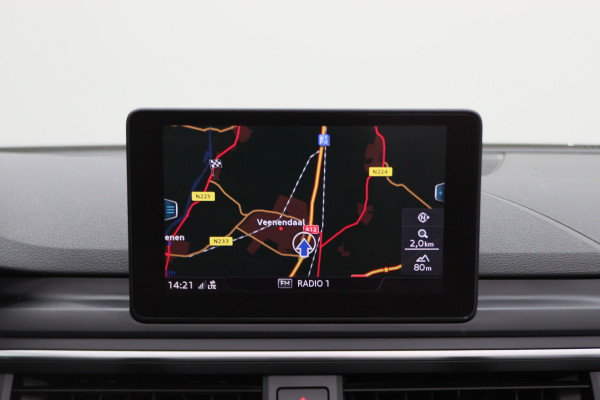 Audi A5 Cabriolet 40 TFSI Sport S Line Edition Leer, Apple Carplay, Verwarmd Stuurwiel, Cruise, PDC, Navigatie, LED, 20''