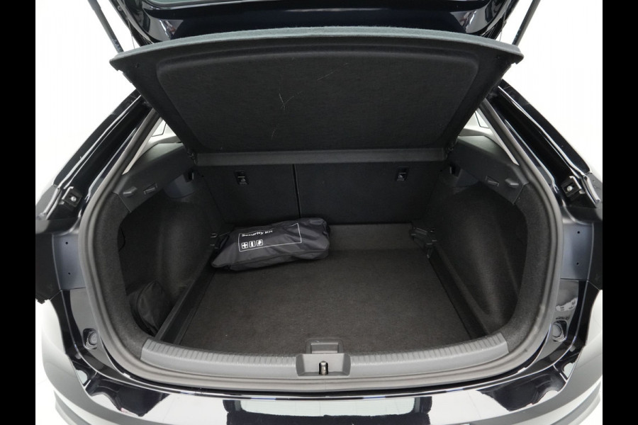 Volkswagen Taigo 1.0 TSI 95pk Life Navi via App Pdc Airco Acc Dab 27