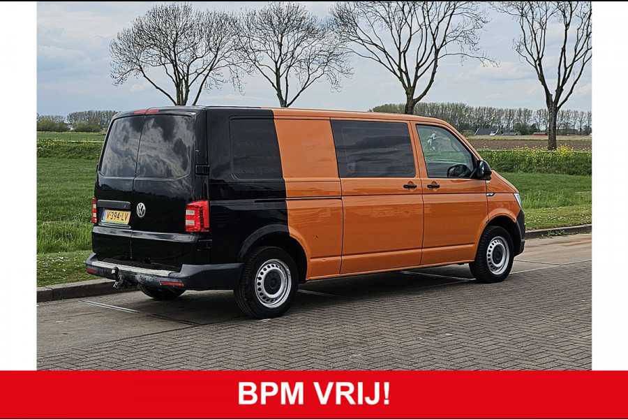Volkswagen Transporter 2.0 TDI L2H1 DC airco, navi, trekhaak, 150Pk, Euro6!