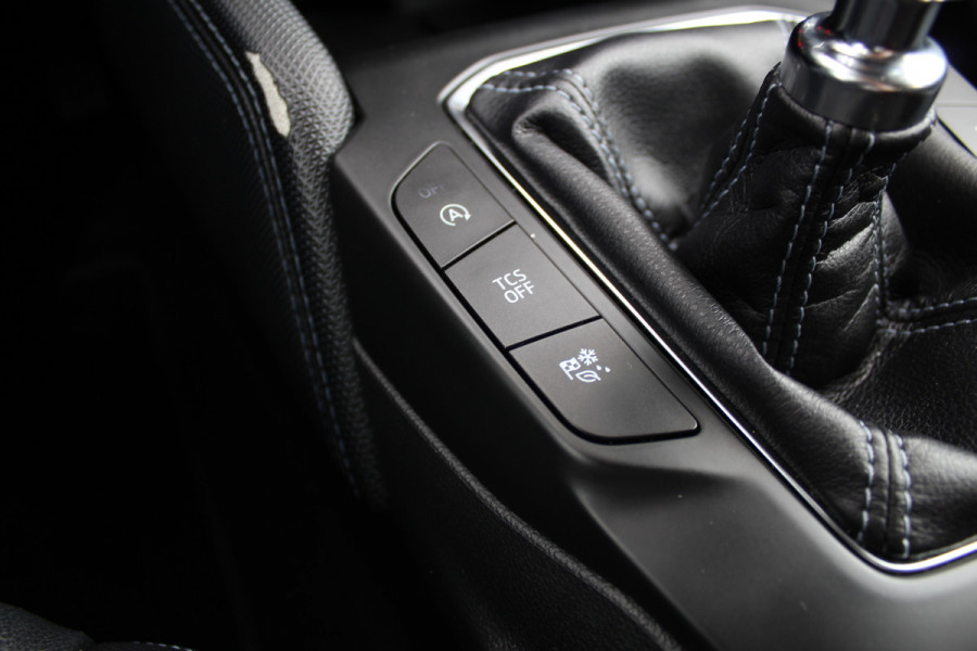 Ford Focus 1.0 EcoBoost 125PK Active Business | B&O | Trekhaak | Adaptieve Cruise | Navigatie | Camera