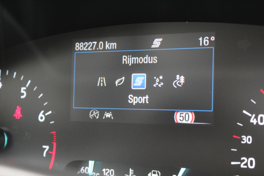 Ford Focus 1.0 EcoBoost 125PK Active Business | B&O | Trekhaak | Adaptieve Cruise | Navigatie | Camera