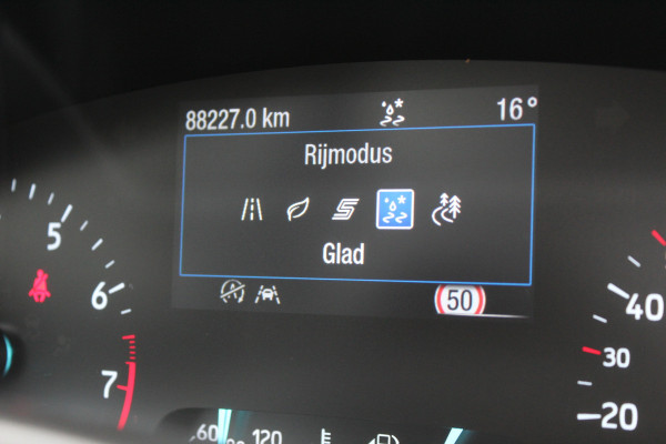 Ford Focus 1.0 EcoBoost 125PK Active Business | B&O | Trekhaak | Adaptieve Cruise | Navigatie | Camera