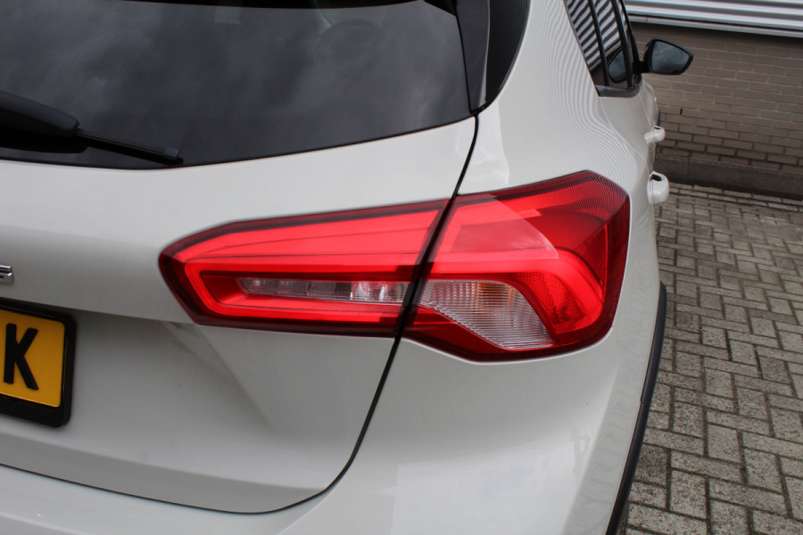 Ford Focus 1.0 EcoBoost 125PK Active Business | B&O | Trekhaak | Adaptieve Cruise | Navigatie | Camera