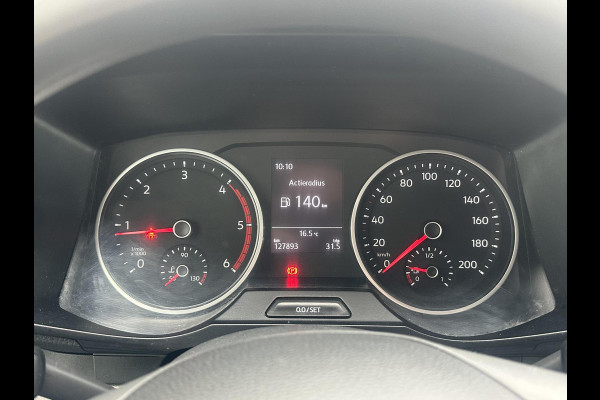 Volkswagen Crafter 35 2.0 TDI L3H3*A/C*CRUISE*3000KG HAAK*CAM*CARPLAY