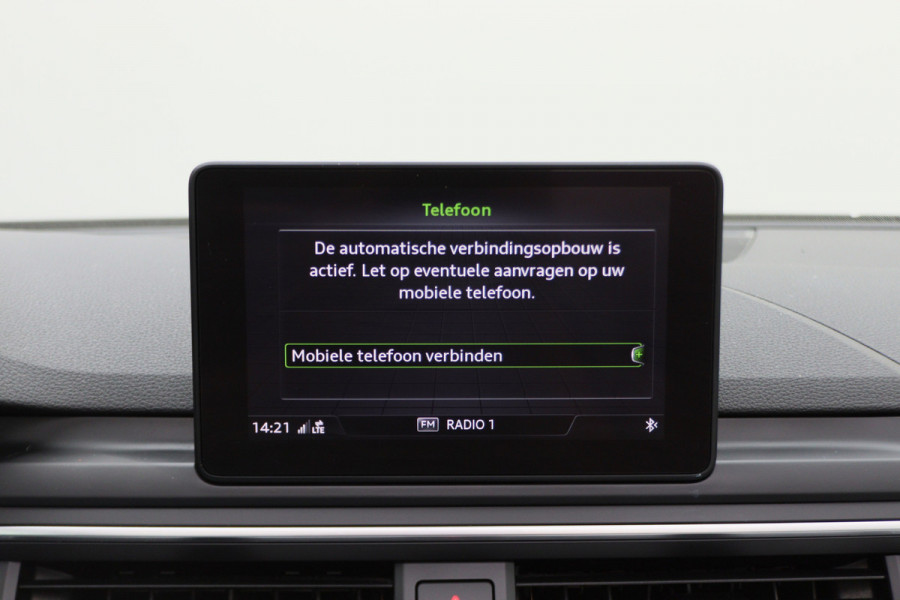 Audi A5 Cabriolet 40 TFSI Sport S Line Edition Leer, Apple Carplay, Verwarmd Stuurwiel, Cruise, PDC, Navigatie, LED, 20''