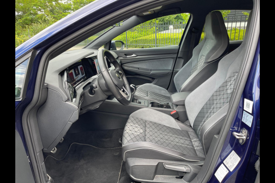 Volkswagen Golf 1.5 TSI 2X R-LINE CAMERA VIRTUAL DISPLAY SFEERVERLICHTING IQ-LED